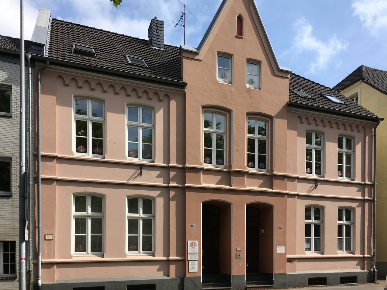Sanierung und Nutzungsänderung eines denkmalgeschützten Gebäudes, Moers